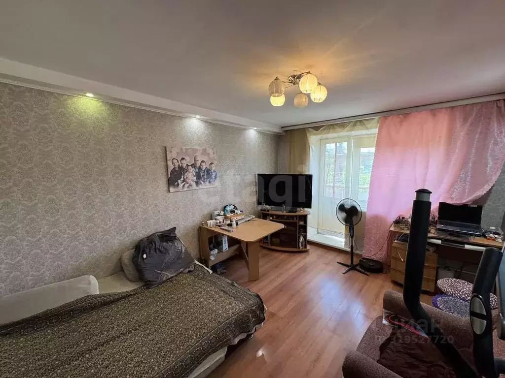 2-к кв. Бурятия, Улан-Удэ ул. Гастелло, 12 (43.1 м) - Фото 1