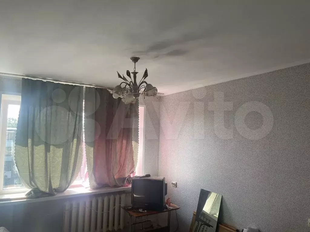 Комната 18,6 м в 8-к., 5/5 эт. - Фото 0