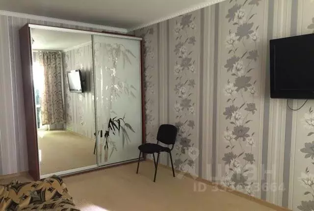 2-к кв. Крым, Симферополь ул. Бела Куна, 5 (50.0 м) - Фото 2