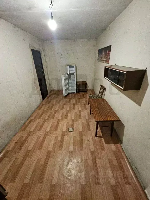 Комната Свердловская область, Екатеринбург ул. Пехотинцев, 5 (13.4 м) - Фото 1