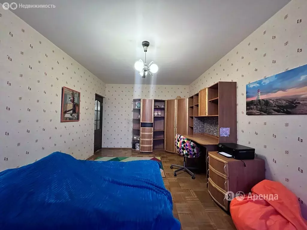 3-комнатная квартира: Москва, Осенний бульвар, 10к1 (73 м) - Фото 1