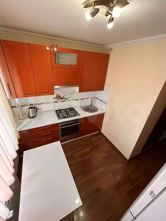 2-к. квартира, 60 м, 8/9 эт. - Фото 0