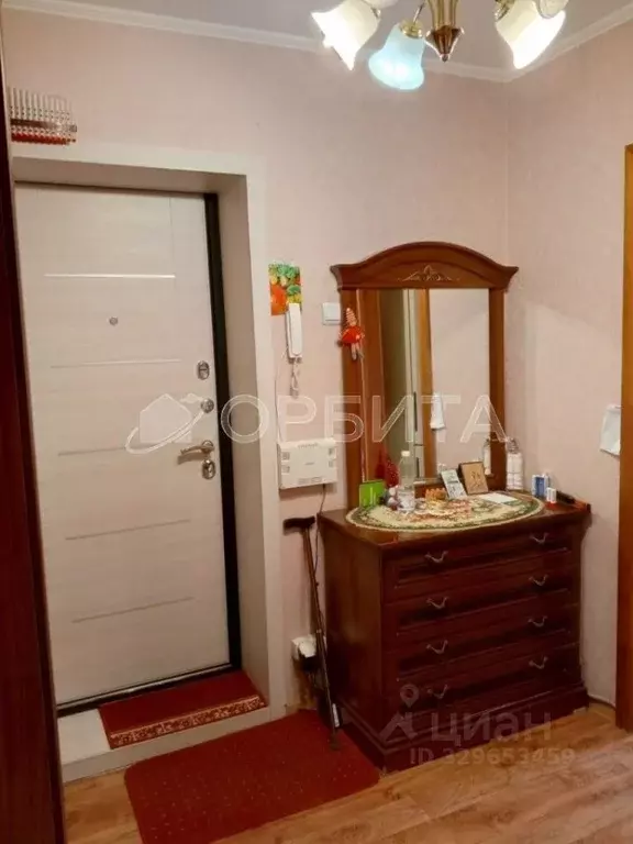 2-к кв. Тюменская область, Тюмень ул. Баумана, 111 (50.0 м) - Фото 2