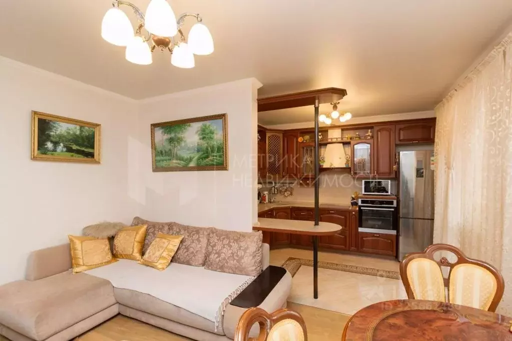 2-к кв. Тюменская область, Тюмень ул. Щорса, 2 (55.0 м) - Фото 1