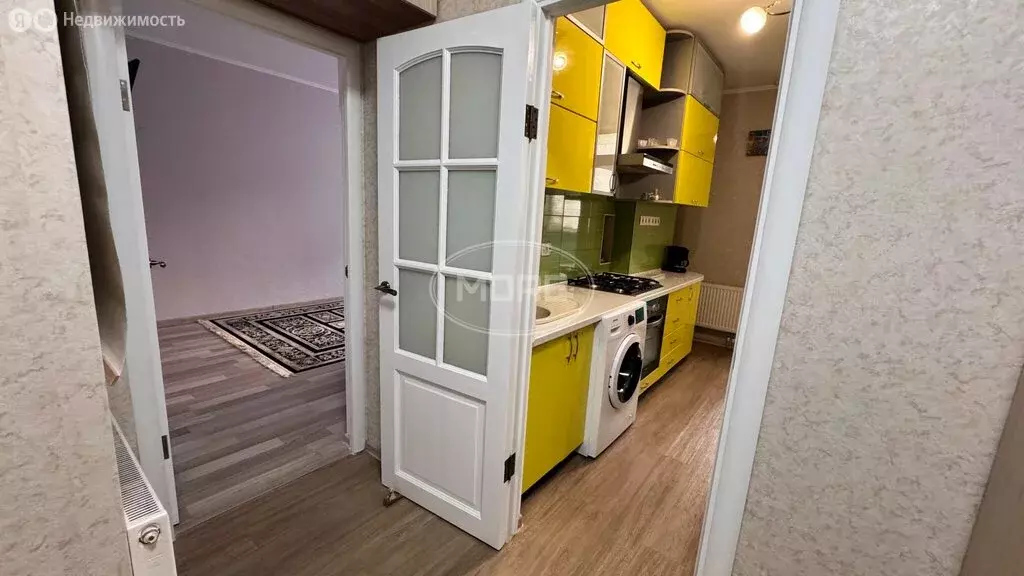 1-комнатная квартира: Калининград, улица Олега Кошевого, 17 (37 м) - Фото 1