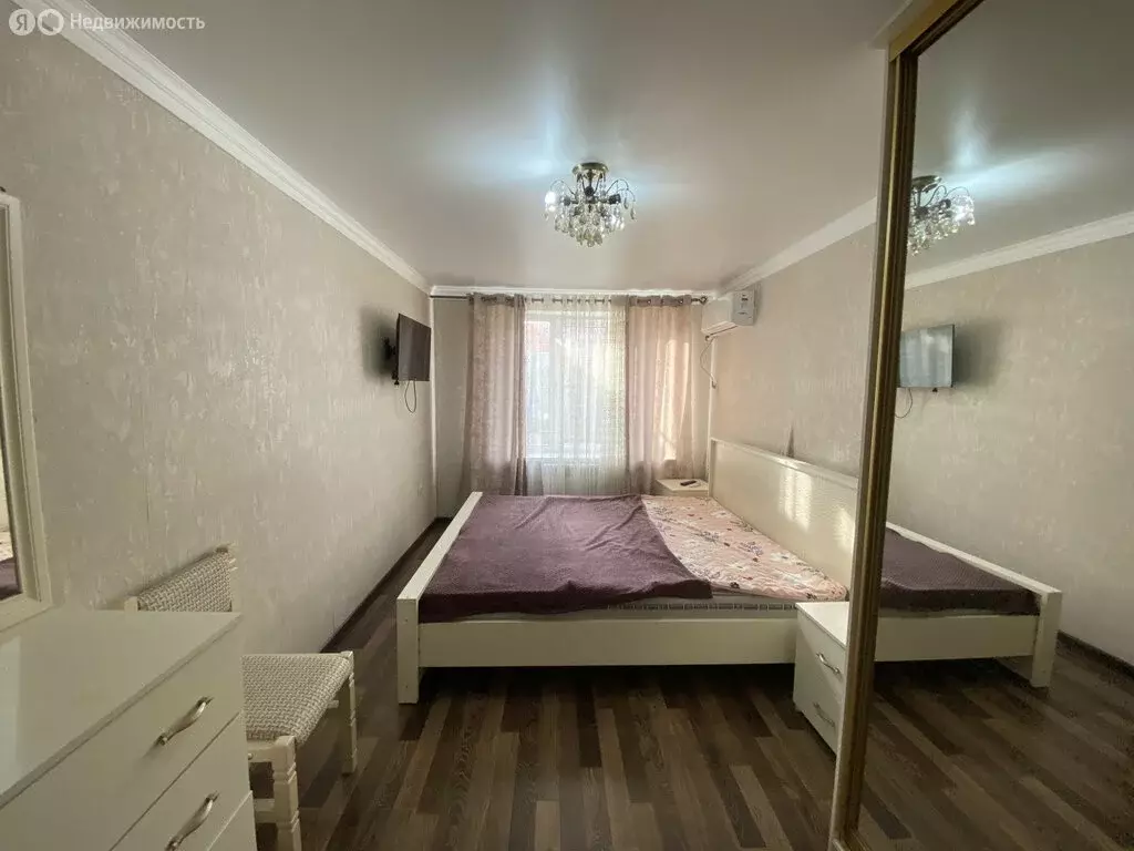 3-комнатная квартира: Дербент, улица Шеболдаева, 45 (64 м) - Фото 1