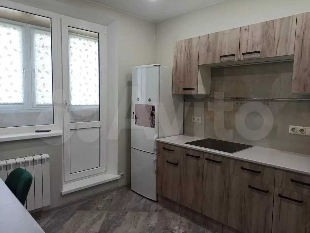 1-к. квартира, 40 м, 12/14 эт. - Фото 1