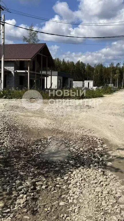 Участок в Свердловская область, Первоуральск муниципальный округ, с. ... - Фото 1