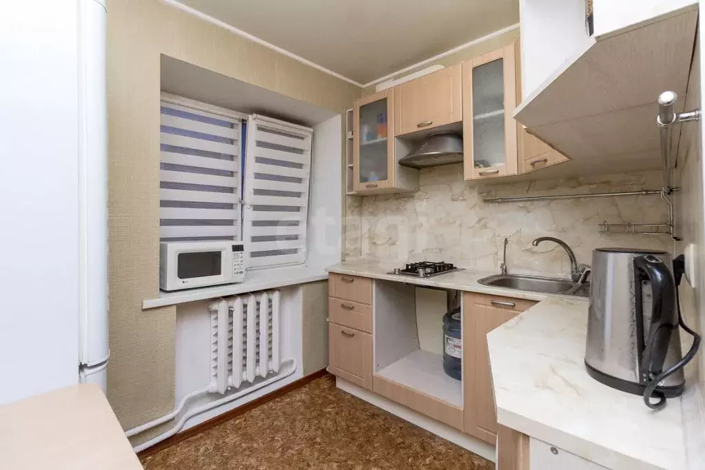 4-к кв. Тюменская область, Тюмень ул. Белинского, 8 (61.5 м) - Фото 1