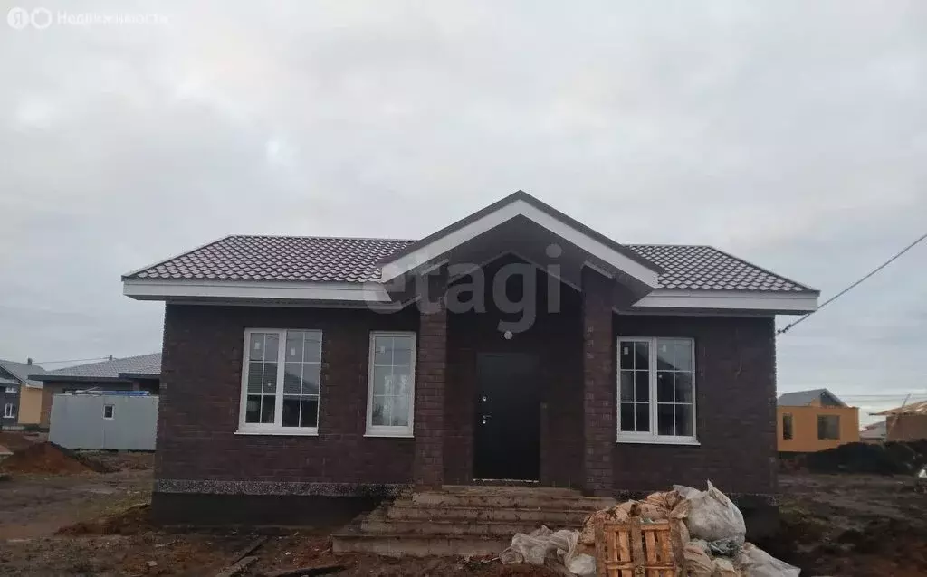 Дом в село Нагаево, улица Героя Анвара Абдуллина (75 м) - Фото 1