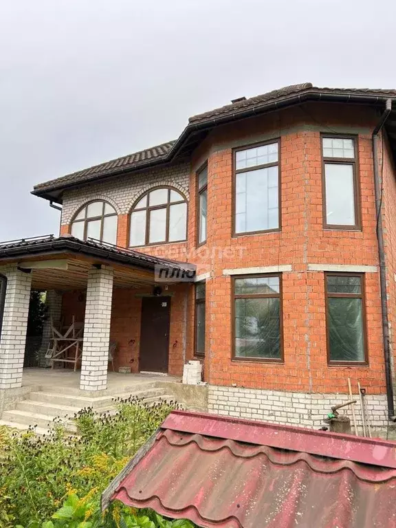 Коттедж в Смоленская область, Смоленск Вяземская ул. (218 м) - Фото 1