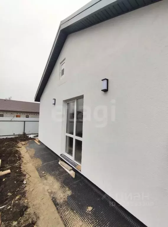 Дом в Тюменская область, Тюмень СОСН Изыскатель тер., ул. Яблоневая ... - Фото 1