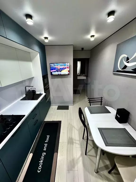 3-к. квартира, 70 м, 7/10 эт. - Фото 1