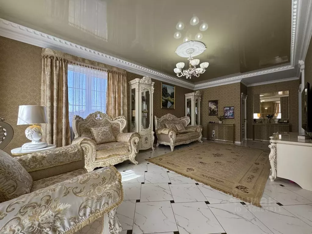 Коттедж в Кировская область, Киров ул. Щорса, 125 (164 м) - Фото 1