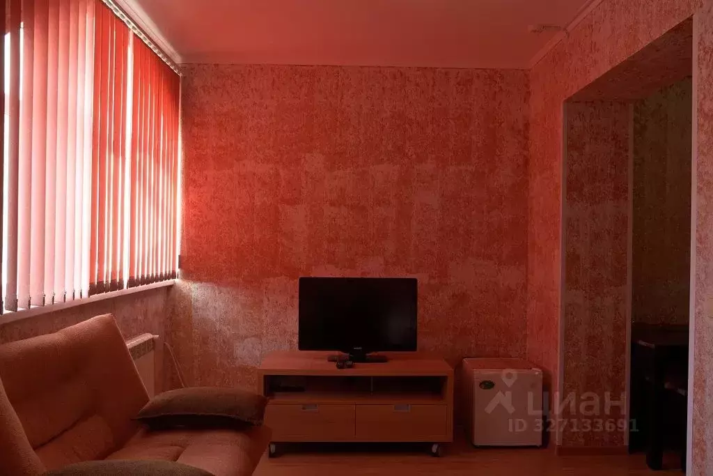 Комната Самарская область, Сызрань ул. 8 Марта, 43 - Фото 2