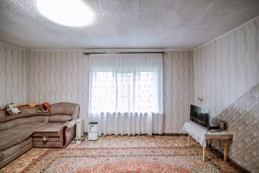 Дом в Сахалинская область, Южно-Сахалинск Почтовая ул., 6А (58 м) - Фото 1
