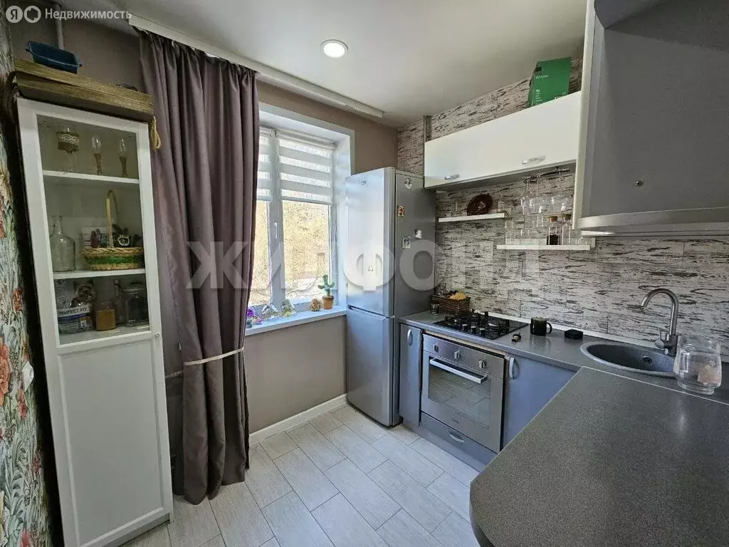 2-комнатная квартира: Кемерово, улица Калинина, 5 (44.7 м) - Фото 1