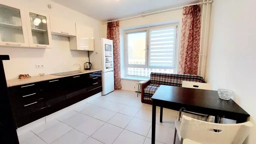 3-к кв. Московская область, Люберцы ул. Летчика Ларюшина, 16 (73.0 м) - Фото 2