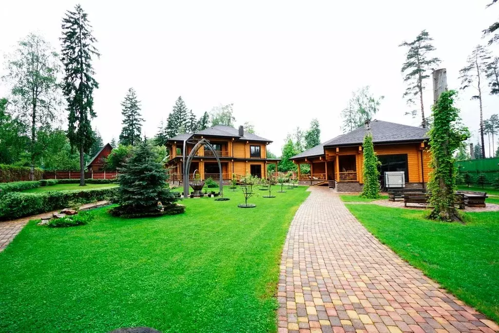 Дом в Королёв, микрорайон Первомайский, Краснооктябрьская улица, 32Г ... - Фото 2