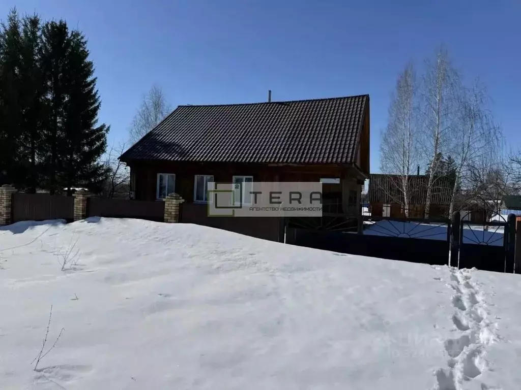 Дом в Башкортостан, Иглинский район, Надеждинский сельсовет, д. ... - Фото 2