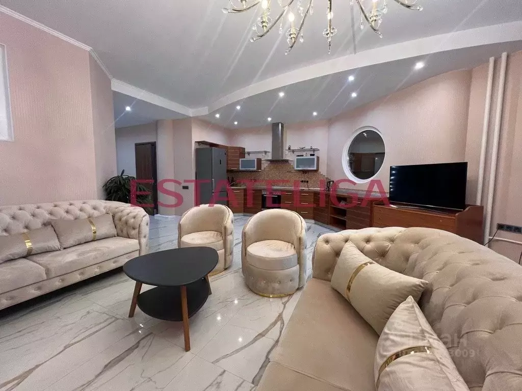 2-к кв. Москва Можайское ш., 2В (135.0 м) - Фото 1