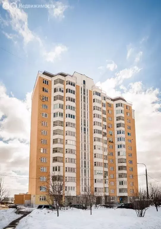 3-комнатная квартира: Москва, улица Академика Понтрягина, 11к1 (77 м) - Фото 1