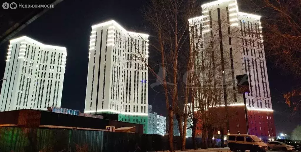 1-комнатная квартира: Тюмень, улица Республики, 204к14 (41.3 м) - Фото 2