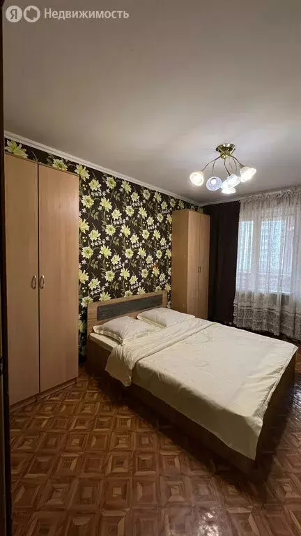 3-комнатная квартира: Казань, улица Адоратского, 5 (70 м) - Фото 1