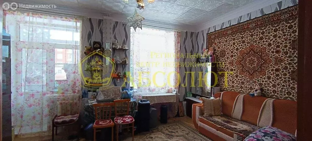 2-комнатная квартира: Ревда, улица Максима Горького, 2 (59.9 м) - Фото 0