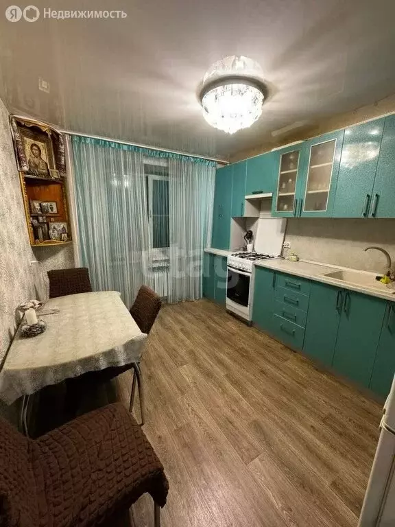 3-комнатная квартира: Новая Усмань, Квартальная улица, 131 (79.4 м) - Фото 1