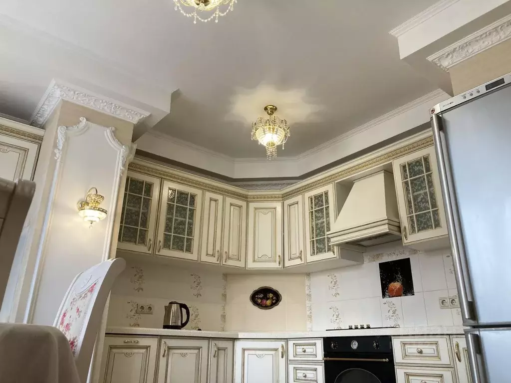3-к кв. Иркутская область, Иркутск ул. Станиславского, 1/3 (111.0 м) - Фото 0