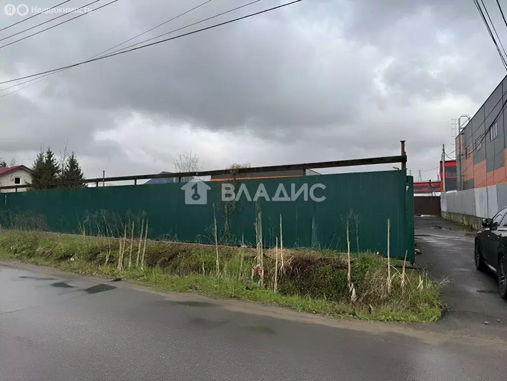 Участок в деревня Новосаратовка, Полевая улица, 6 (12 м) - Фото 0