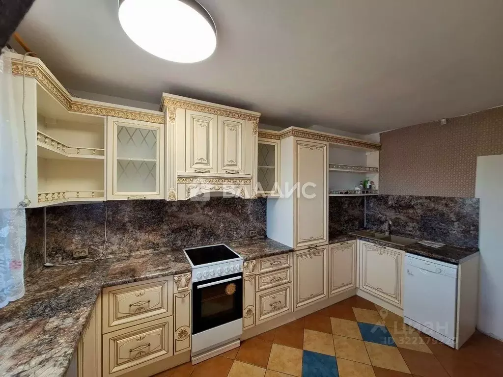 3-к кв. Бурятия, Улан-Удэ 102-й мкр, ул. Ринчино (61.4 м) - Фото 1