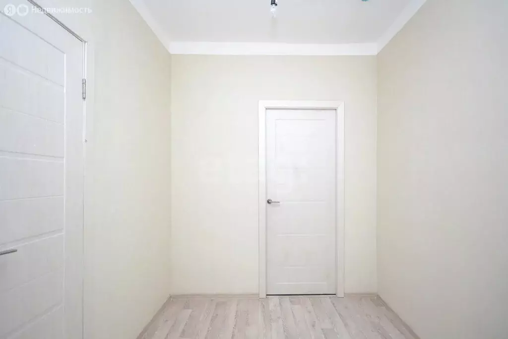 Квартира-студия: Якутск, улица Александра Захарченко, 9 (29.1 м) - Фото 2