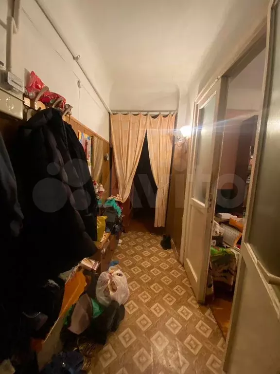 Комната 20 м в 3-к., 4/4 эт. - Фото 1