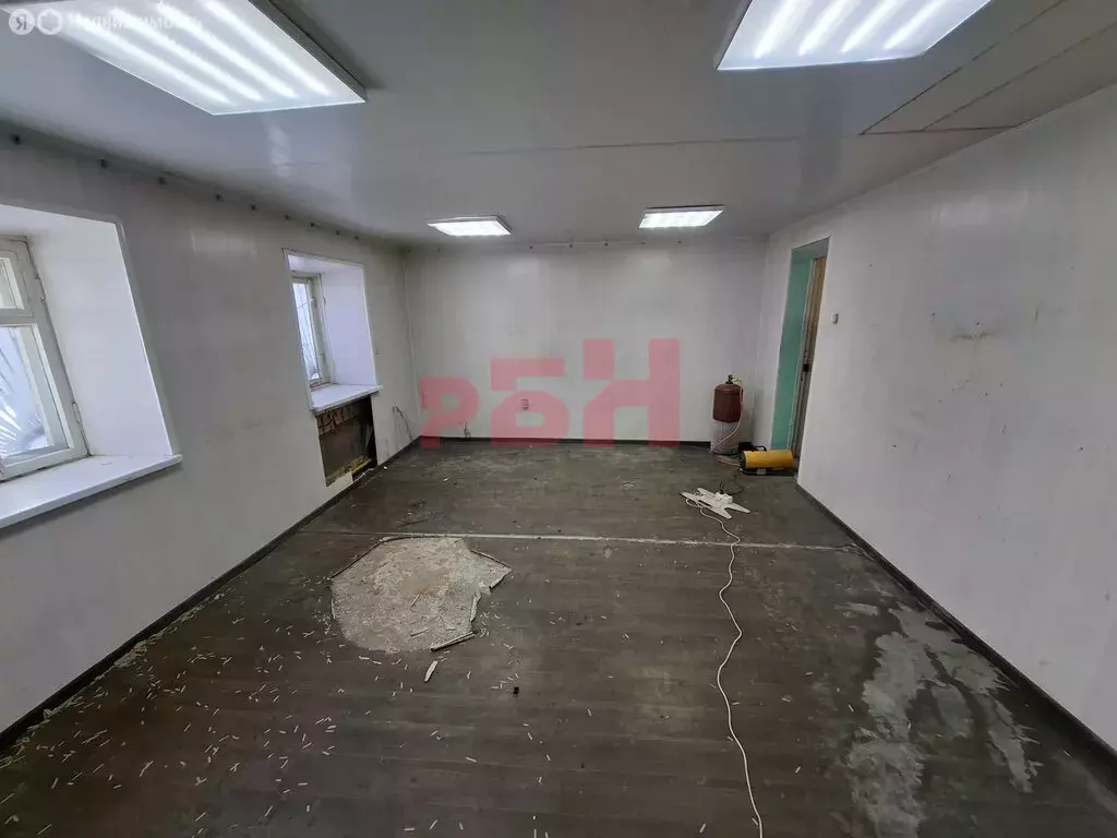 Помещение свободного назначения (68 м) - Фото 1