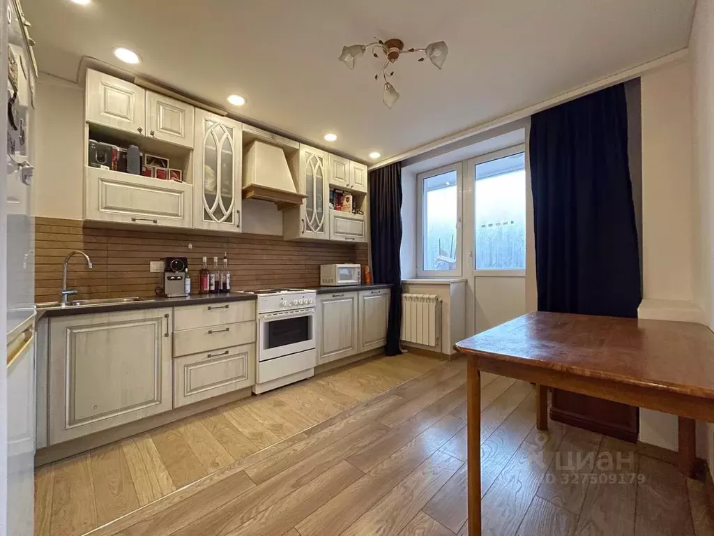 1-к кв. Московская область, Люберцы Колхозная ул., 10 (42.3 м) - Фото 1