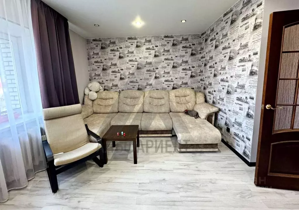 2-к кв. Омская область, Омск ул. Орджоникидзе, 162 (60.0 м) - Фото 2