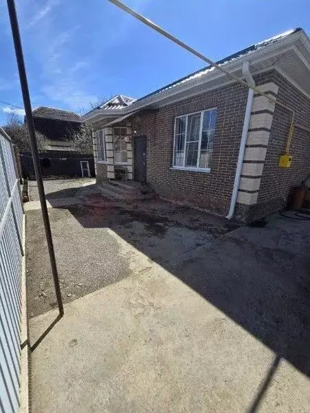 Дом в Ростовская область, Мясниковский район, Краснокрымское с/пос, ... - Фото 1