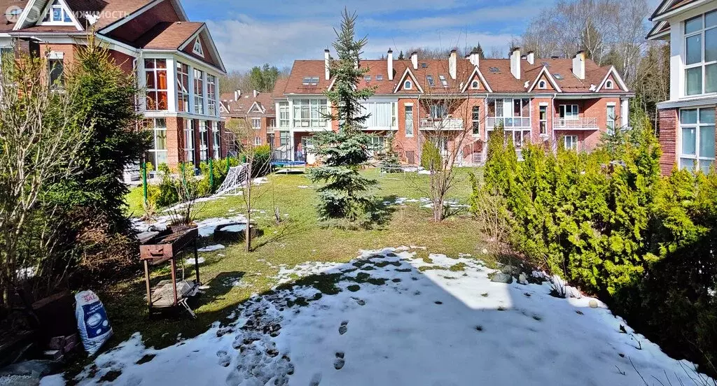 Дом в деревня Подолино, микрорайон Фирсановка Лайф (260 м) - Фото 1