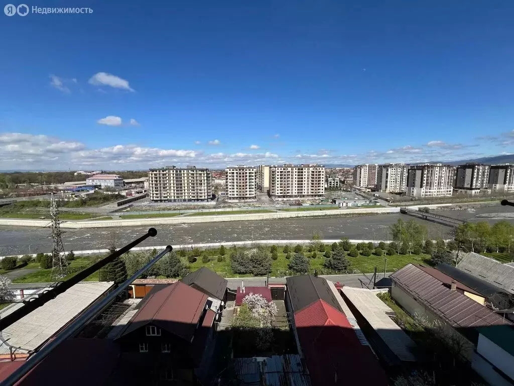 3-комнатная квартира: Владикавказ, проспект Коста, 238к1 (78 м) - Фото 1