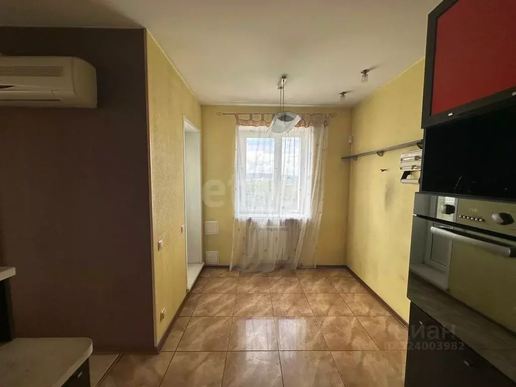 4-к кв. Кемеровская область, Новокузнецк Запорожская ул., 21 (105.0 м) - Фото 1