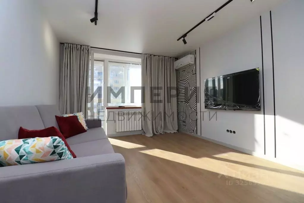 2-к кв. Крым, Симферополь ул. Тренева, 8 (59.0 м) - Фото 1