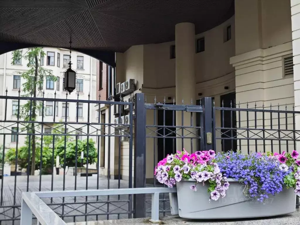 1-к кв. Санкт-Петербург Крестьянский пер., 5 (67.0 м) - Фото 1