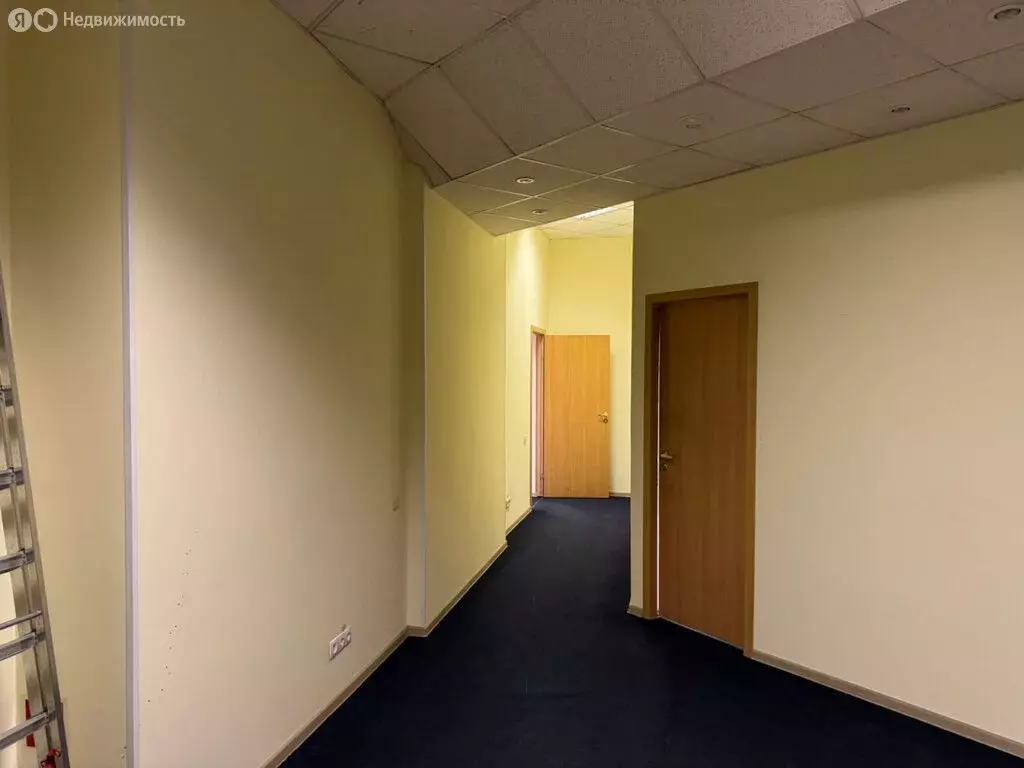 Офис (242 м) - Фото 1