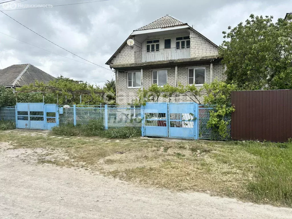 Дом в село Цибанобалка, Фабричная улица (220 м) - Фото 0
