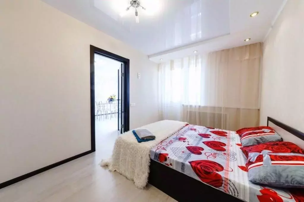 2-к кв. Саратовская область, Саратов ул. Имени И.В. Мичурина, 18/68 ... - Фото 1