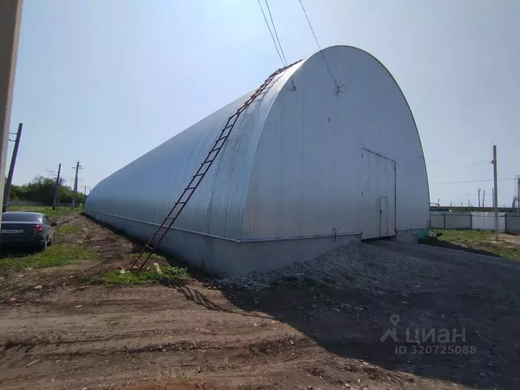 Склад в Самарская область, Кинель Первомайская ул., 1 (1000 м) - Фото 1