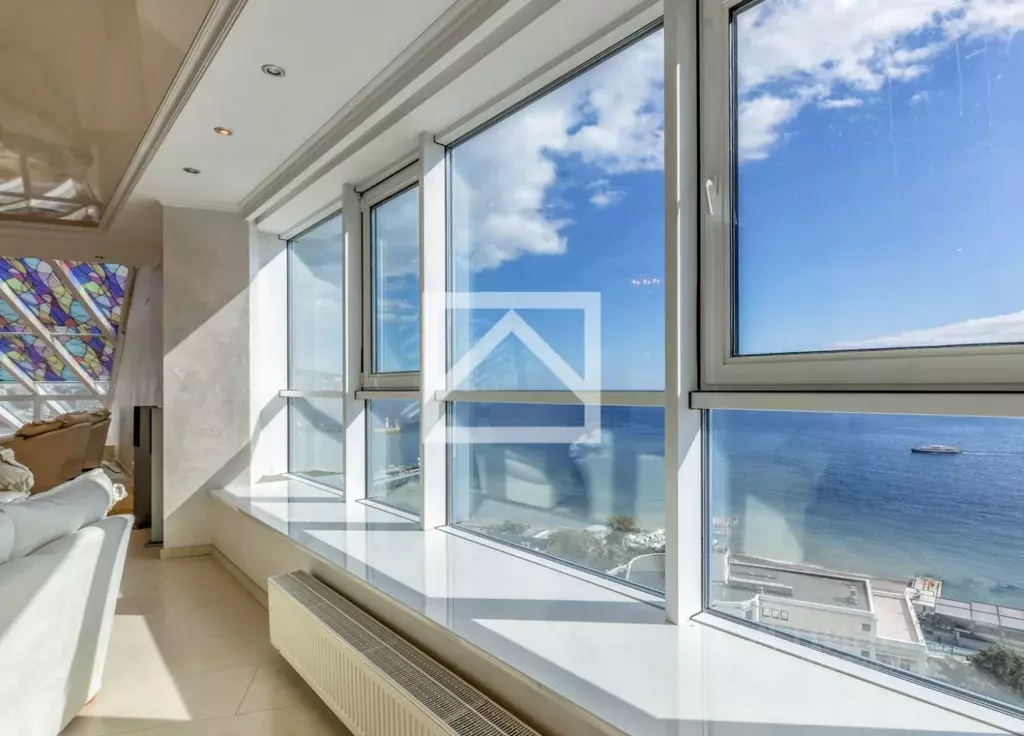 3-к кв. Крым, Ялта ул. Гоголя, 4 (225.6 м) - Фото 2