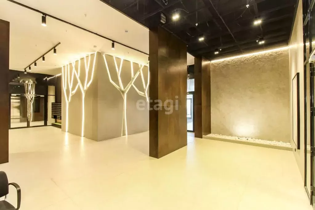 3-к кв. Тюменская область, Тюмень ул. Николая Машарова, 4 (105.1 м) - Фото 1